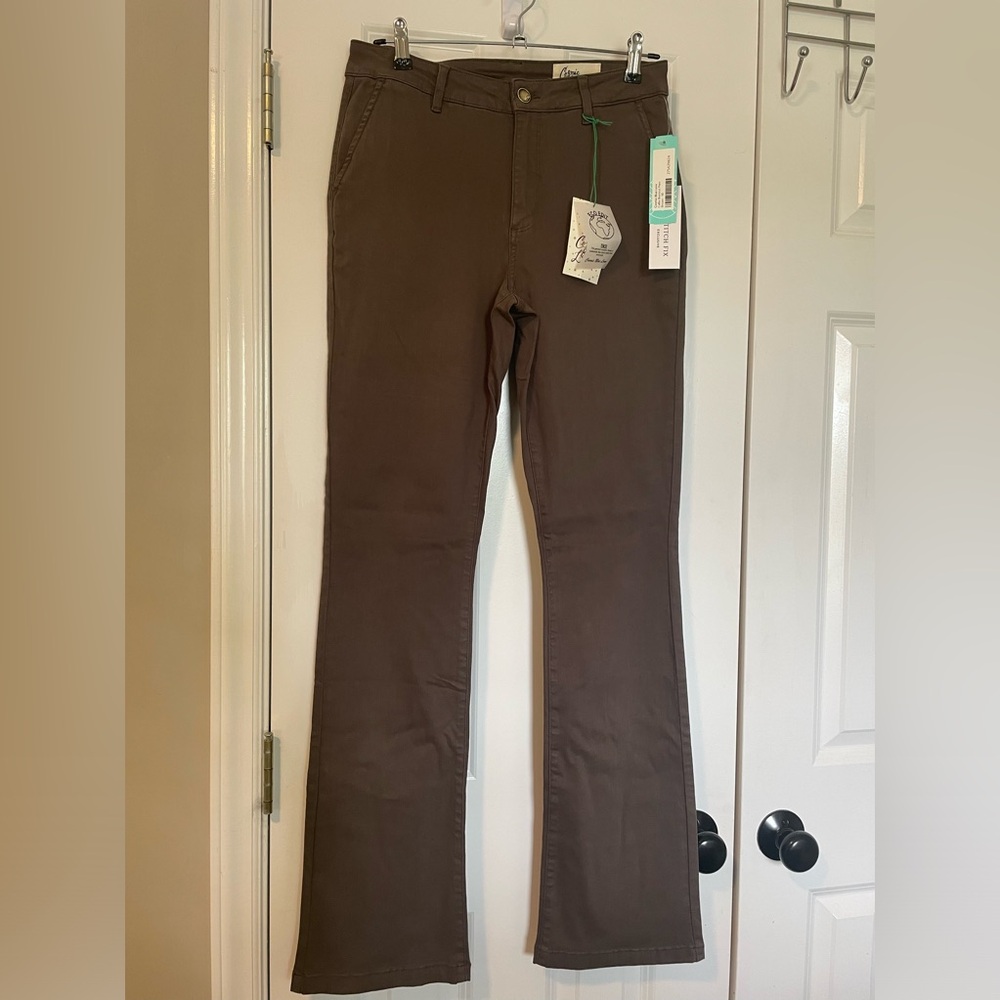 Womens light brown bot cut pant size 10
